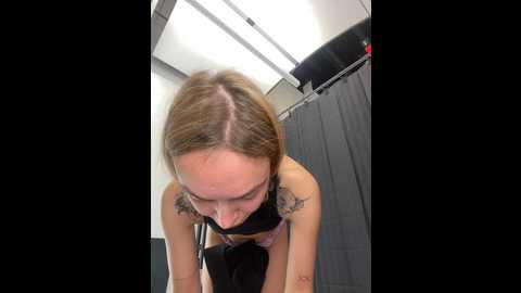 miss_elfie @ stripchat on 20241003