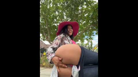 sexi_noemi @ stripchat on 20241003