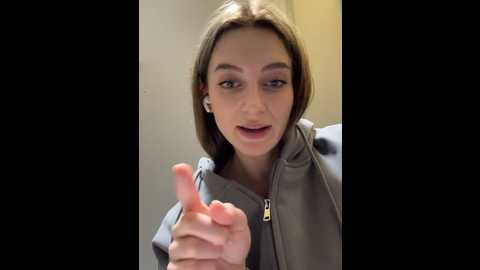 _angelari_ @ stripchat on 20241004