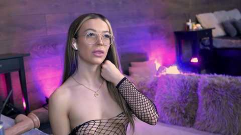 kyliejoyce @ stripchat on 20241004