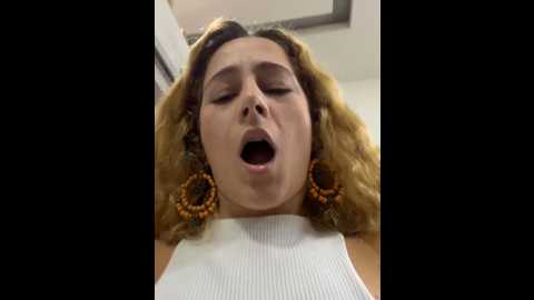 nomadic_angel @ stripchat on 20241004