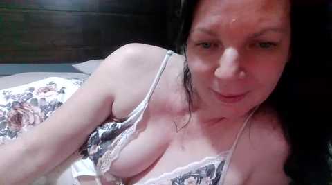 honey_suckles @ stripchat on 20241005