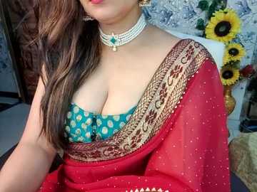 mahimagicdoll_desi @ stripchat on 20241005
