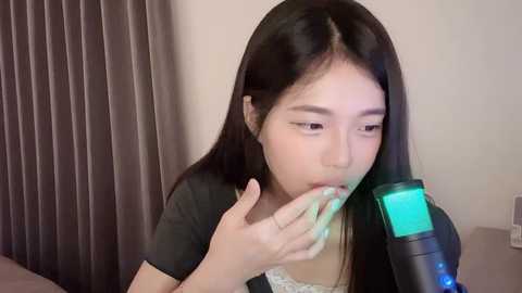 qaz42799 @ stripchat on 20241005