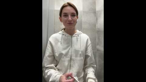 _angelari_ @ stripchat on 20241006