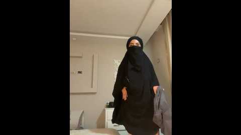 hijabi_hotgirls @ stripchat on 20241006