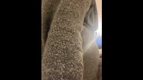 holyeroticss @ stripchat on 20241006