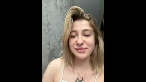 littlebitchess @ stripchat on 20241006