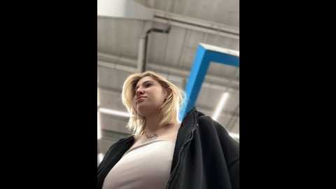 littlebitchess @ stripchat on 20241006