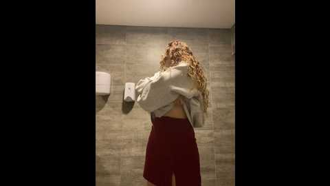 alana15 @ stripchat on 20241007