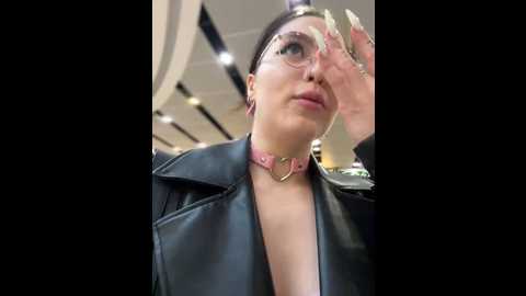 meow_girl @ stripchat on 20241007