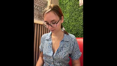 the_snowwhitee @ stripchat on 20241007