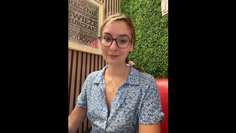 the_snowwhitee @ stripchat on 20241007