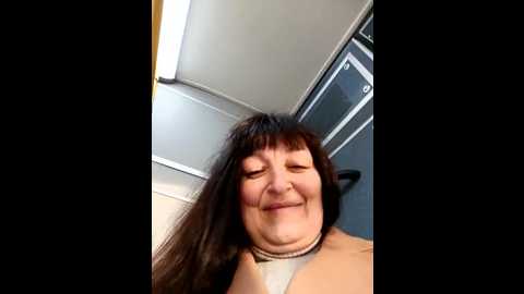 women_pleasures @ stripchat on 20241007