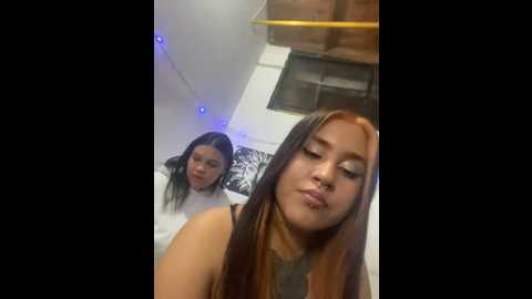 amaralla_loneg
