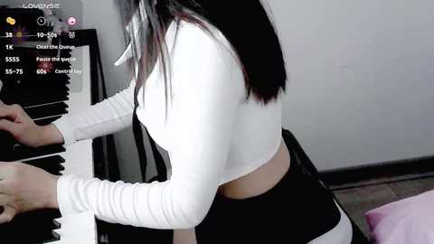 angel_hka @ stripchat on 20241008