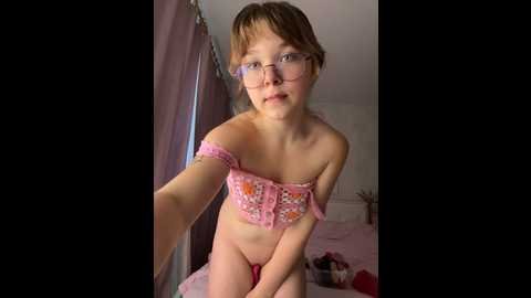 emilly_wills_ @ stripchat on 20241008