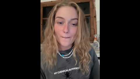 goldloeckchen159 @ stripchat on 20241008