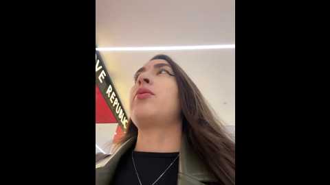 holly_play @ stripchat on 20241008