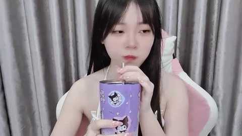 minhha_18 @ stripchat on 20241008