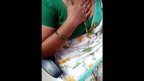 tamil_rathi @ stripchat on 20241008