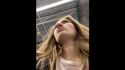 valenciashock @ stripchat on 20241008