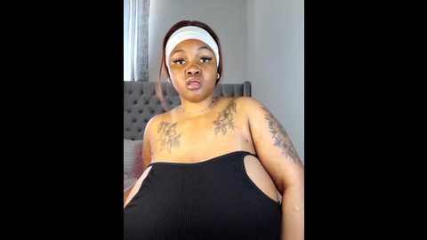 yung_missy @ stripchat on 20241008