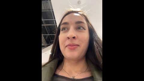 holly_play @ stripchat on 20241009