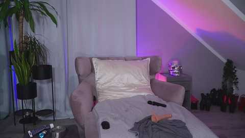 hotmilfbitch @ stripchat on 20241009