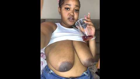 nikki_hearts @ stripchat on 20241009