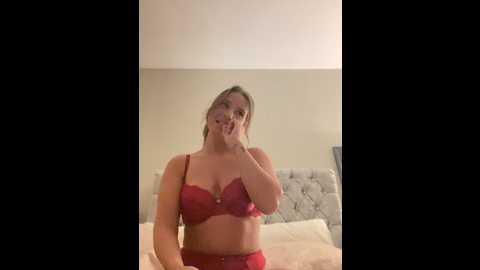 petitebrunettex20 @ stripchat on 20241009