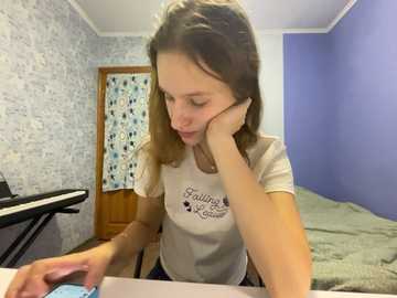 eva_angel3 @ stripchat on 20241010