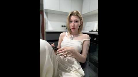 littlebitchess @ stripchat on 20241010