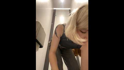 baby__naughty @ stripchat on 20241011