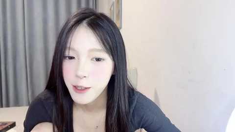 bella_175 @ stripchat on 20241011