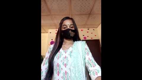 cute_pria @ stripchat on 20241011