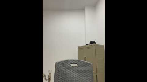 hijabi_hotgirls @ stripchat on 20241011