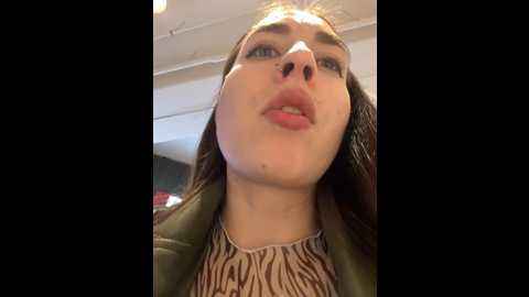 holly_play @ stripchat on 20241011