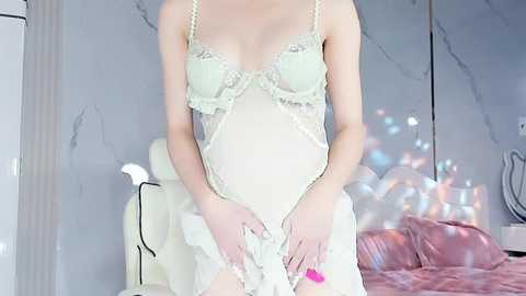 luli_bae @ stripchat on 20241011