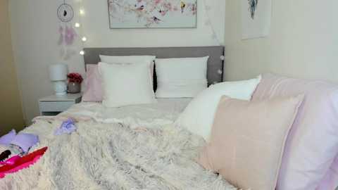 lunaraexo @ stripchat on 20241011