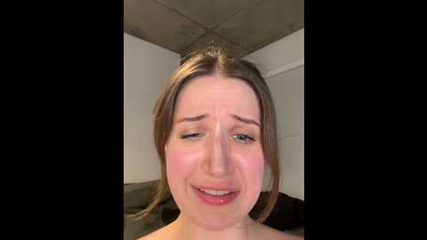 nerdynina @ stripchat on 20241011