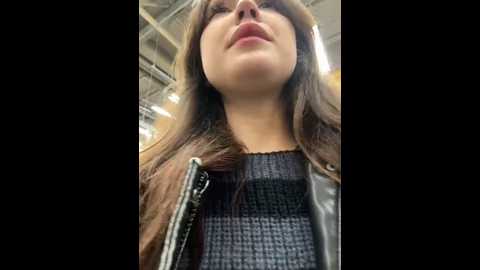 peachy_dream @ stripchat on 20241011