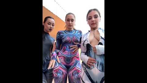 rollinggirls @ stripchat on 20241011