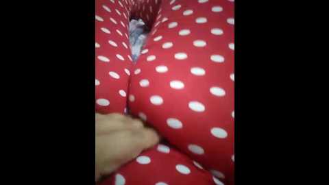 simbella23 @ stripchat on 20241011