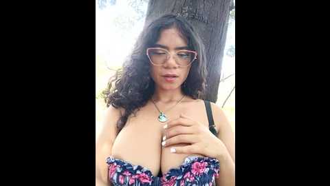 simone_miller @ stripchat on 20241011