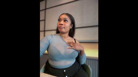 __nessa__ @ stripchat on 20241012