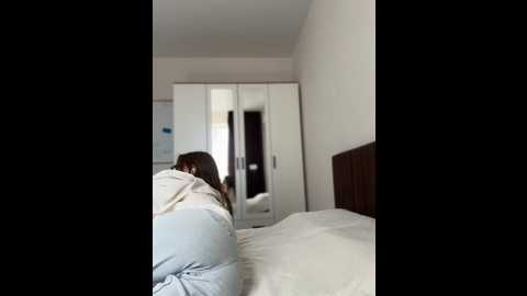 molly_muer @ stripchat on 20241012