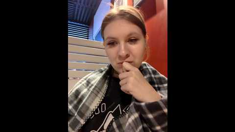 morphine_666 @ stripchat on 20241012