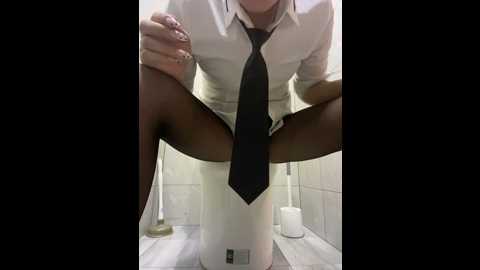 oo_kaixin_oo @ stripchat on 20241012