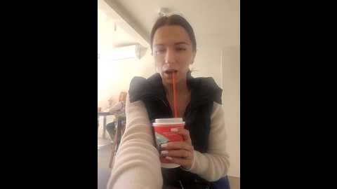 brilliant_queen1 @ stripchat on 20241013